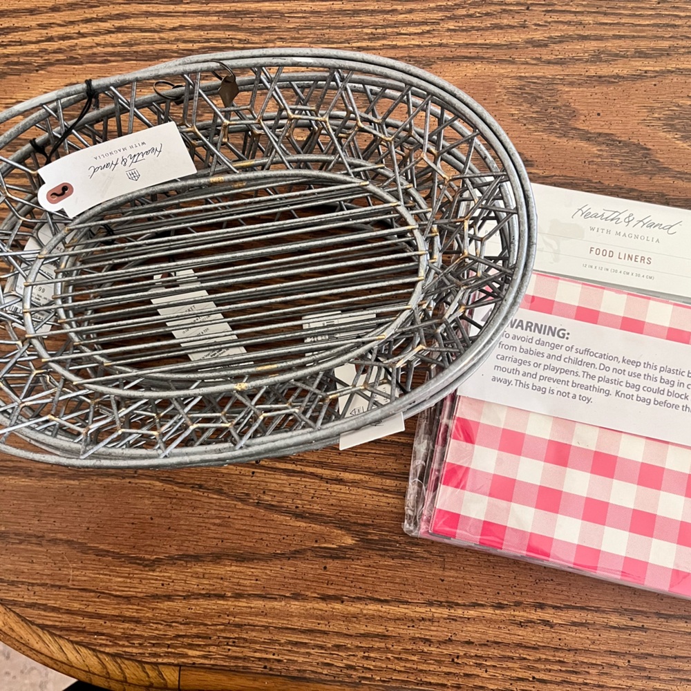 6 Hearth & Hand Metal Wire Food Baskets with Liners